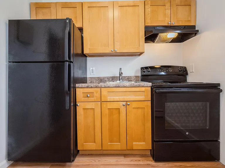 Hopewell Gardens Apartments — Photo 17