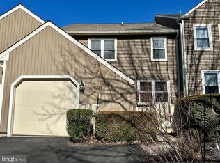 1582 Willow Pond Dr, Yardley, PA