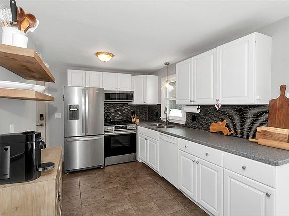 4th image of 337 Westfield Rd