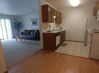 1440 34th St S APT 304, Fargo, ND 58103