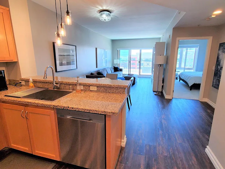 450 J St #7151 — Photo 5