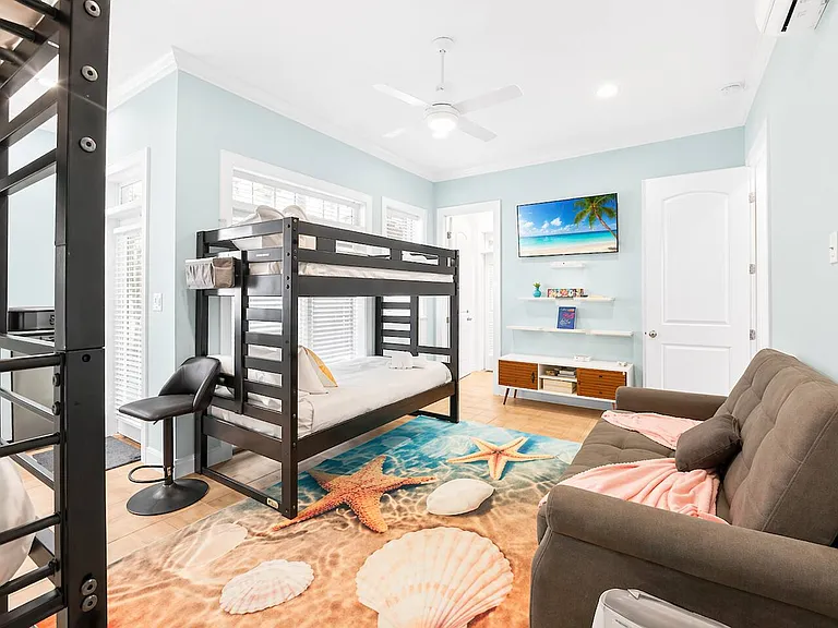 6224 Thomas Dr #1 — Photo 12