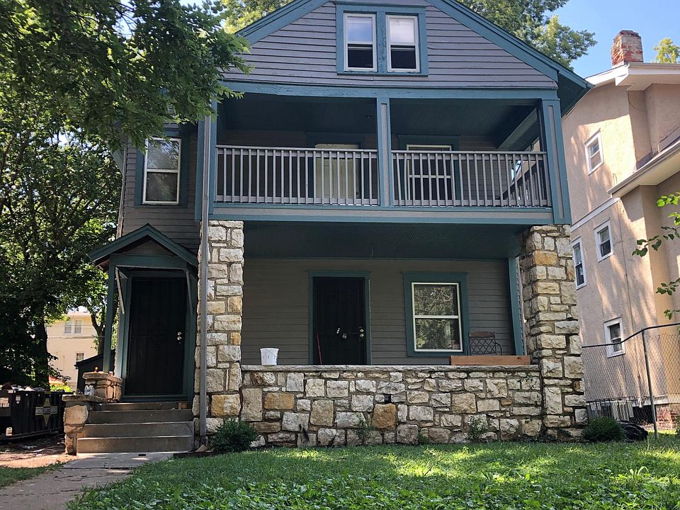 Over ad duplex, separate entrances