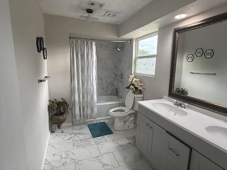 3101 Bandolino Ln #1 — Photo 4