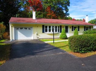 83 Indian Hill Rd, Worcester, MA 01606