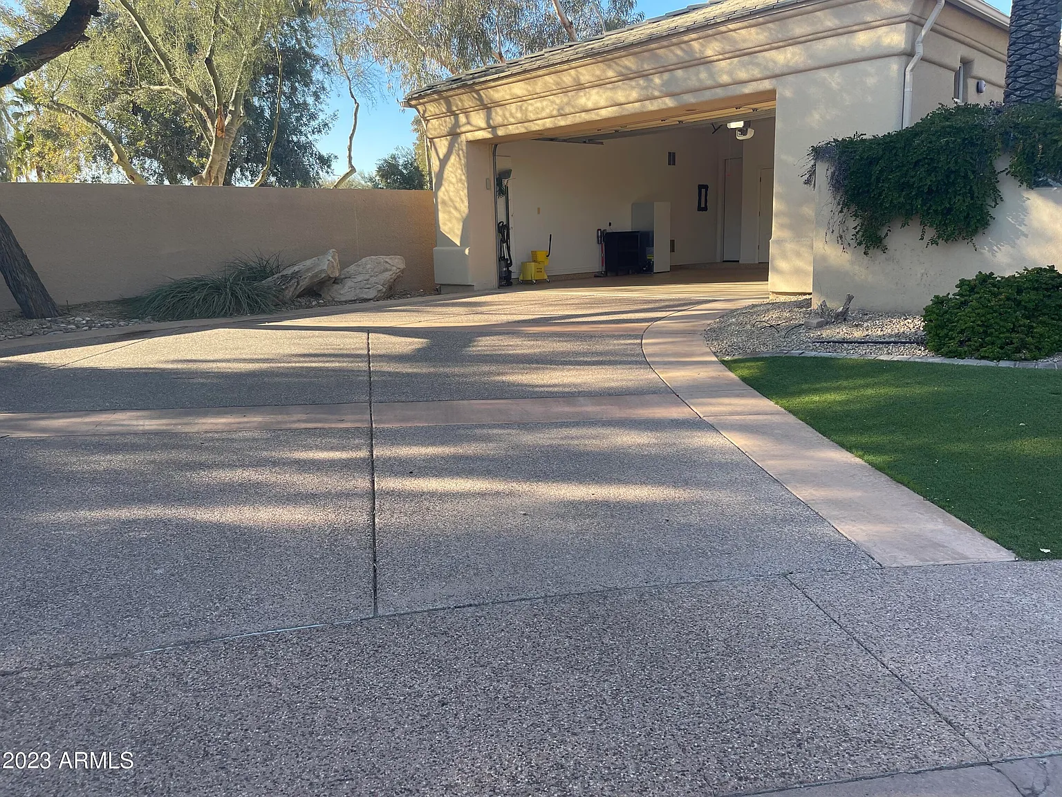 3 bed, 3.0 bath, 3505 sqft, $9,500 — Photo 4