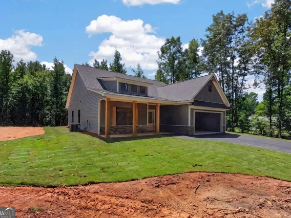 457 Relay Rd, Silver Creek, GA 30173