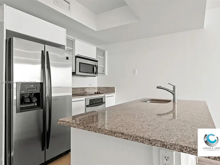 888 Biscayne Blvd #9110 — Photo 3