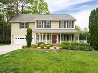 11 Whitleigh Ct, Arden, NC 28704