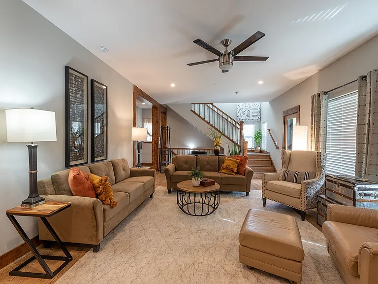 313 Vasquez Rd — Photo 13