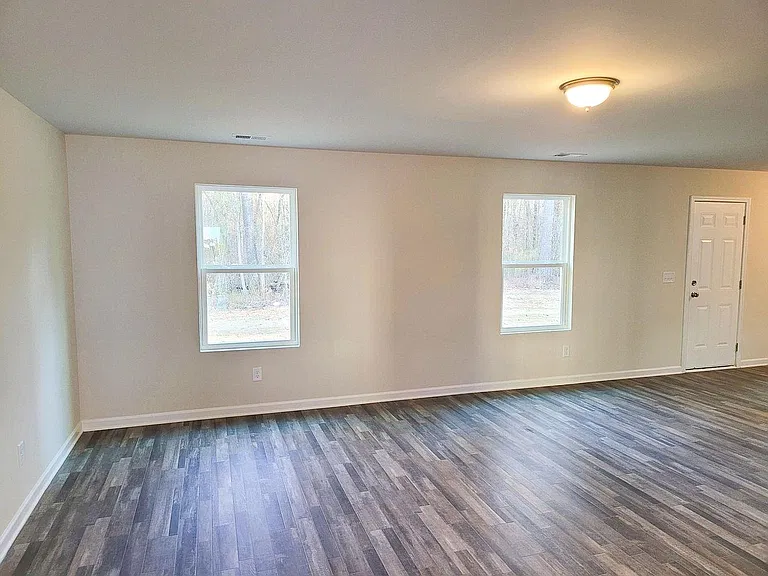 258 Indian River Dr — Photo 15