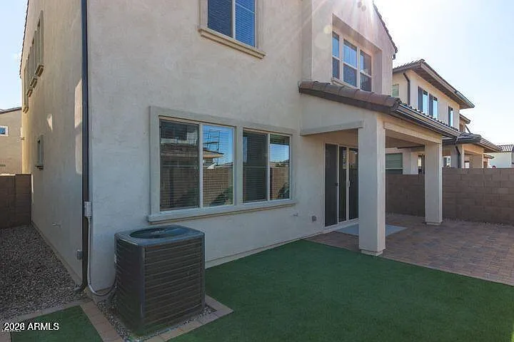 1800 S Follett Way — Photo 29