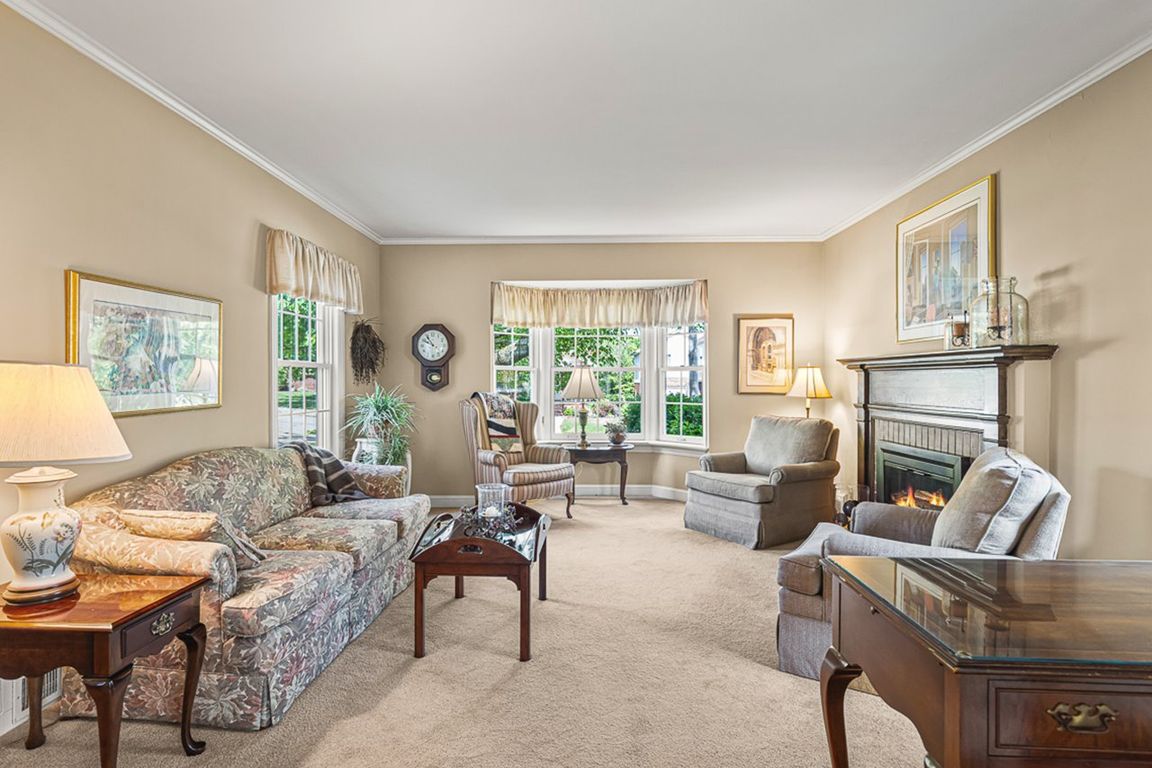 next background image