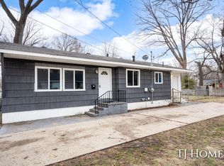 3220-3224 Jefferson St, Muskegon, MI