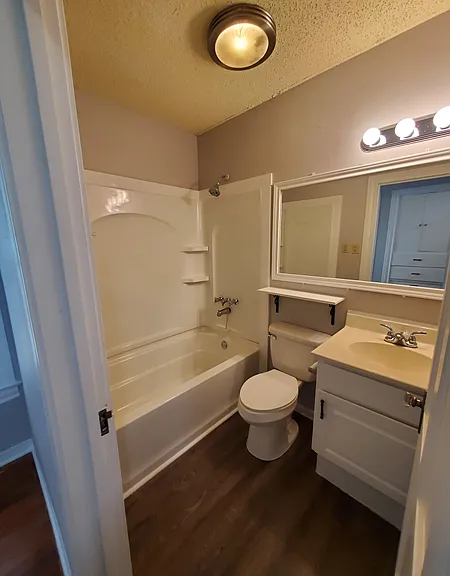 106 Medill St #A — Photo 11