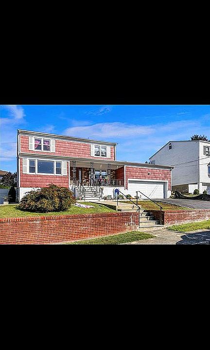 1st image of 138 Wickes Ave