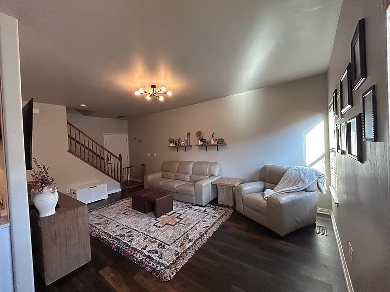 4832 W Anise St — Photo 2
