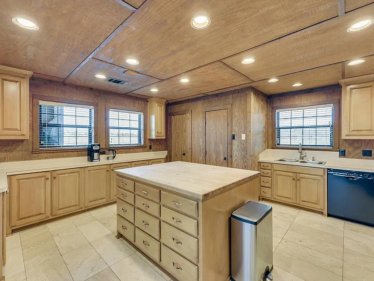 9680 County Road 128 — Photo 13