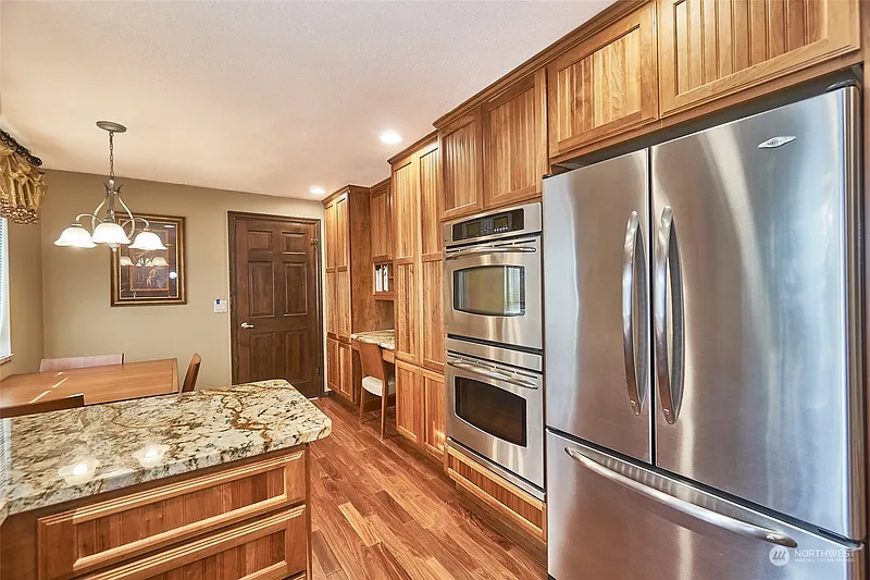 Thumbnail 13