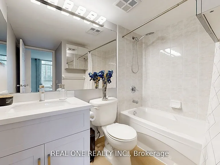 153 Beecroft Rd #501 — Photo 15