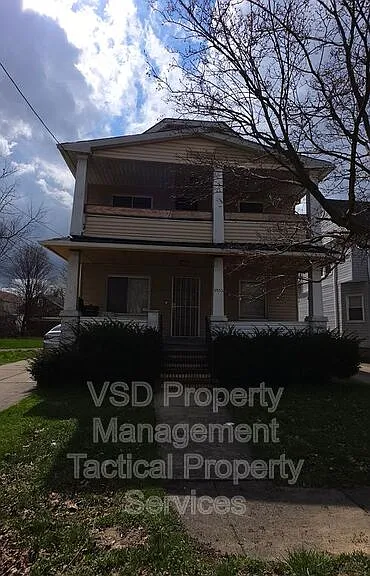 6924 Claasen Ave #UP — Photo 2