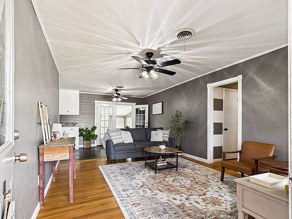 3rd image of 4522 SW Beta Ave