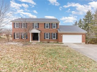 14 Indian Mound Dr, Lebanon, OH