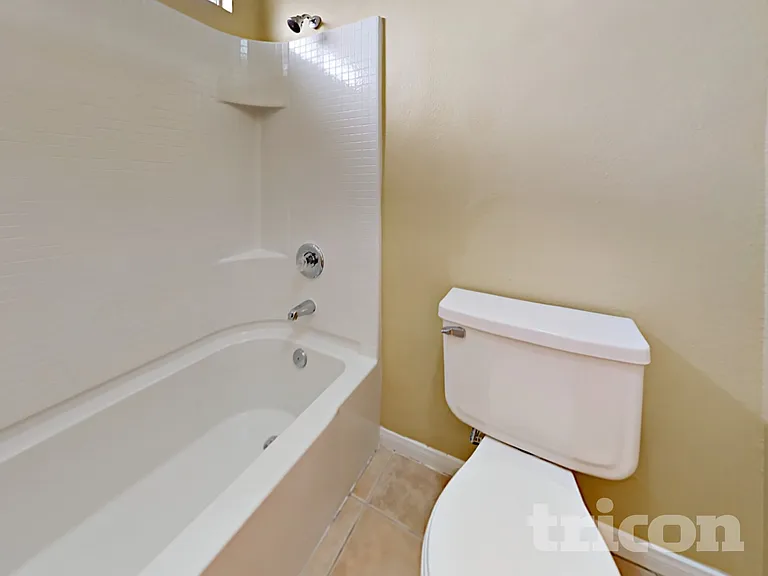 625 Freeburg Pl — Photo 15