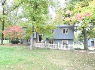6207 Carsten Rd, Medina, OH 44256