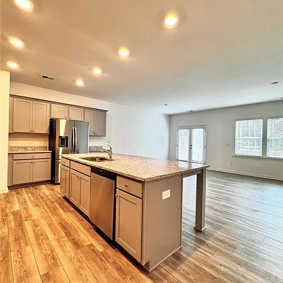 2259 Richmond Row Dr — Photo 5