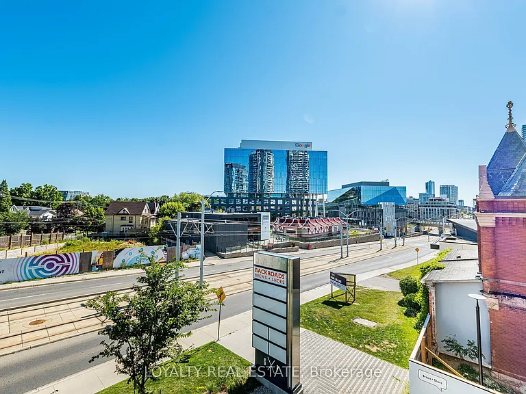 5 Wellington St S #207 — Photo 22