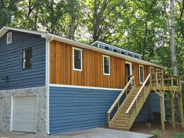 122 Little Brook Dr, Woodstock, GA 30188