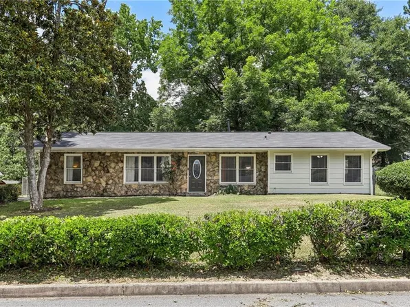 2915 Harper Valley Dr, Atlanta, GA 30349