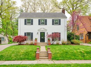 1025 Wildwood Dr, East Lansing, MI 48823