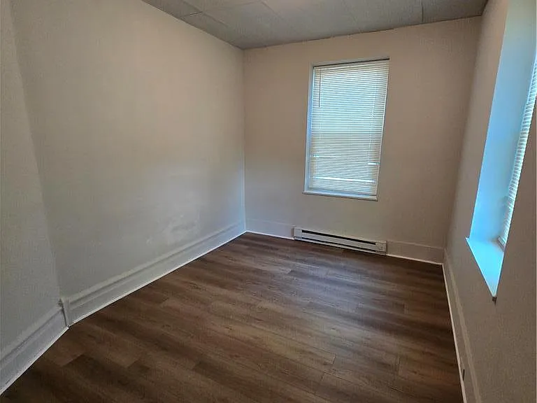 713 W Gordon St #4 — Photo 3
