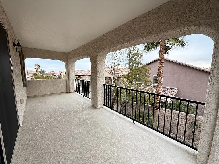11833 Bussero Ct — Photo 25