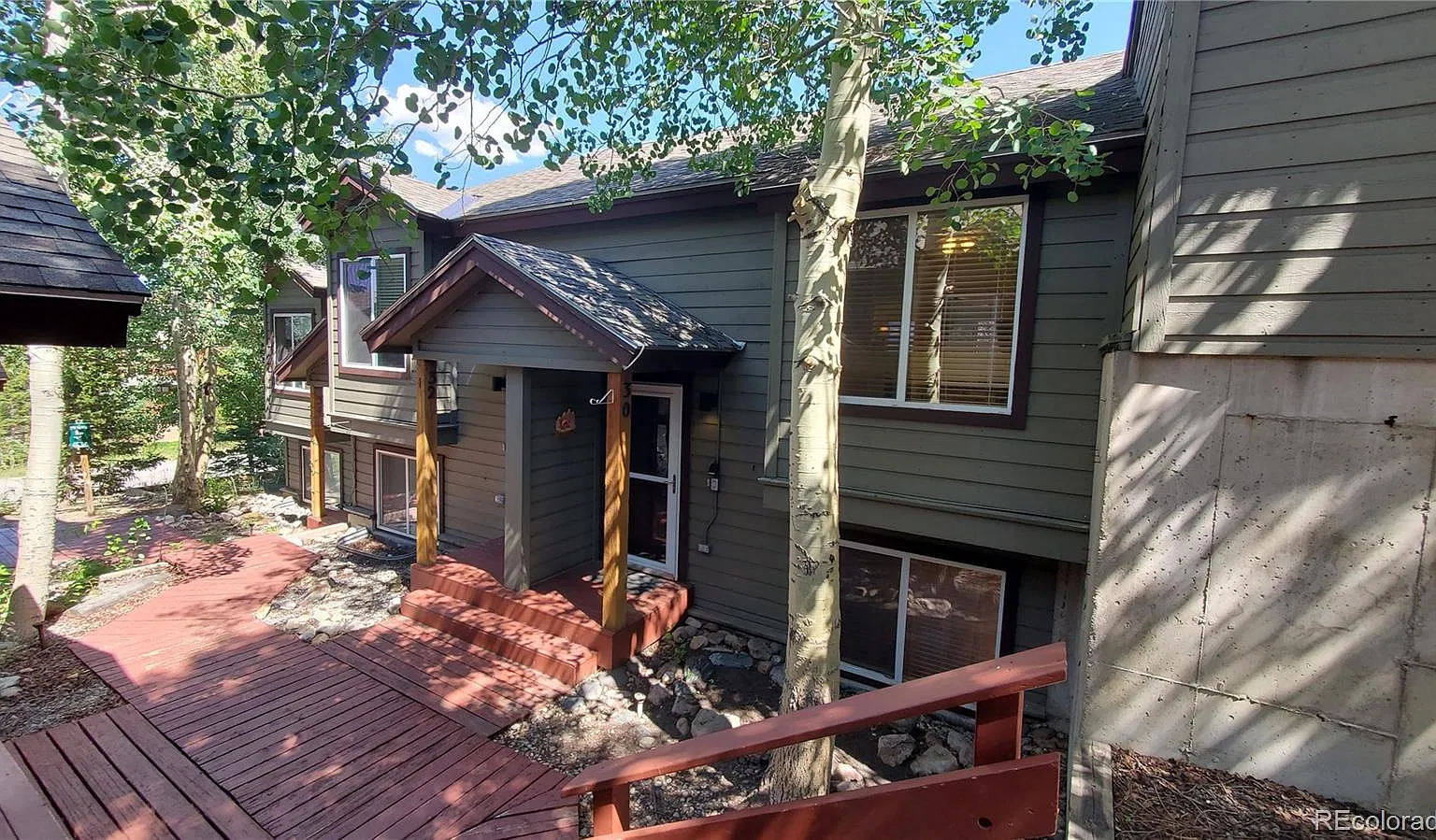 Spyglass Townhomes — Photo 1