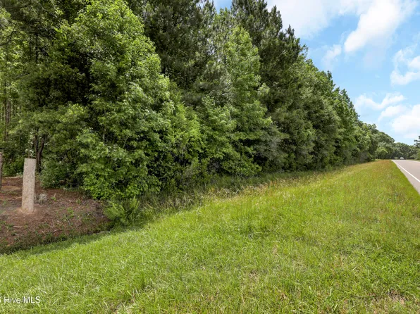 2 E Main St, Saint Helena, NC 28425