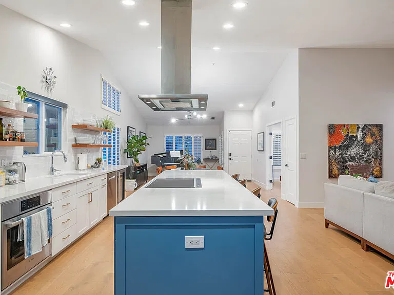 1220 Dincara Rd — Photo 15