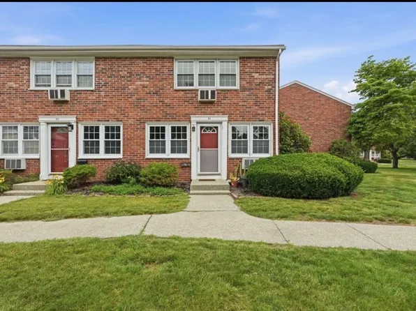 540 Granby Rd #21, South Hadley, MA 01075