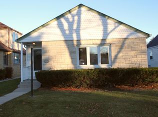 2940 S 39th St, Milwaukee, WI 53215