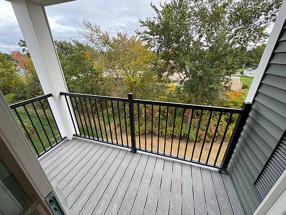 4th image of 25 Armory Ln #M