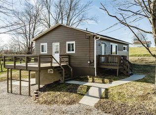 1915 Lake Washington Rd, Washington, WV 26181