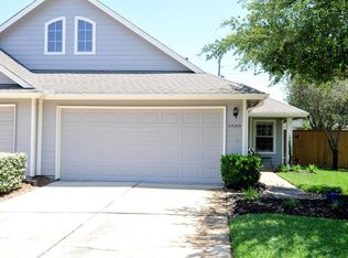 25203 Shadowmere Ln, Katy, TX 77494