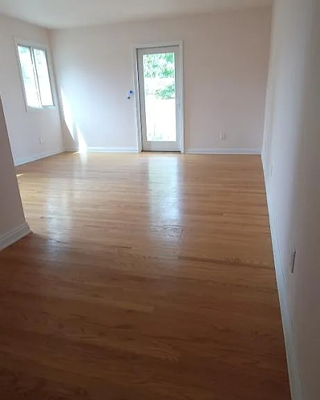 2290 Brentford Rd — Photo 7