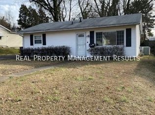 514 Hanover Rd, Evansville, IN 47710