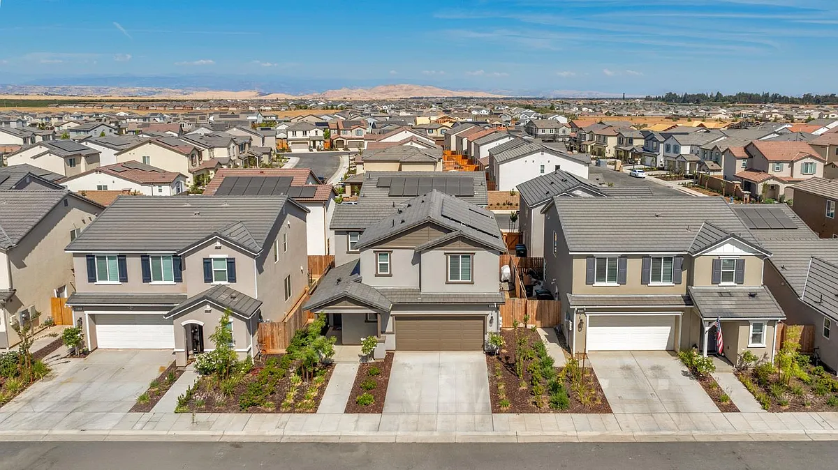 Building Photo - 317 S Talus Way