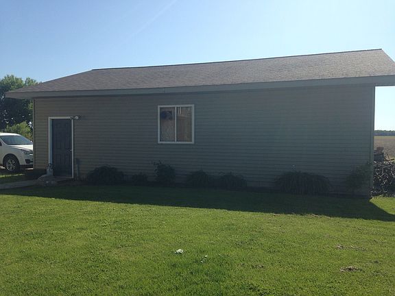 Detached garage 36 X 28 