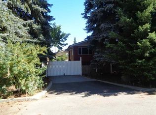 413 E B St, Deer Park, WA 99006