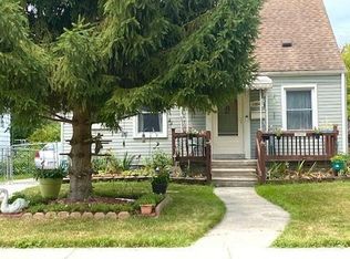 19841 Five Points St, Redford, MI 48240